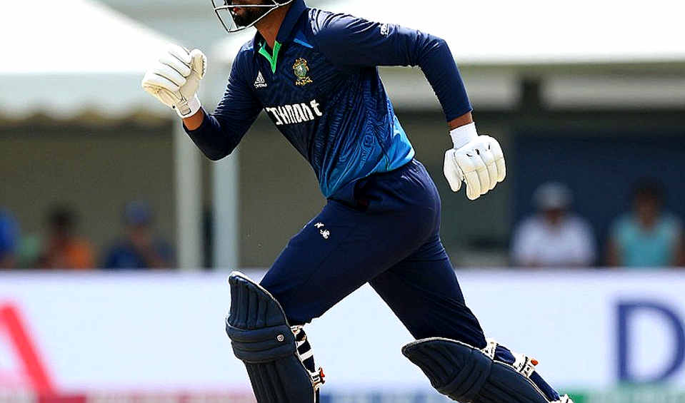 বরিশালের ফ্লাডলাইটে যে দর-কষাকষি দেখা যায় না: বিপিএল রিটেনশন বাজারে তৃতীয় সিমারের দাম